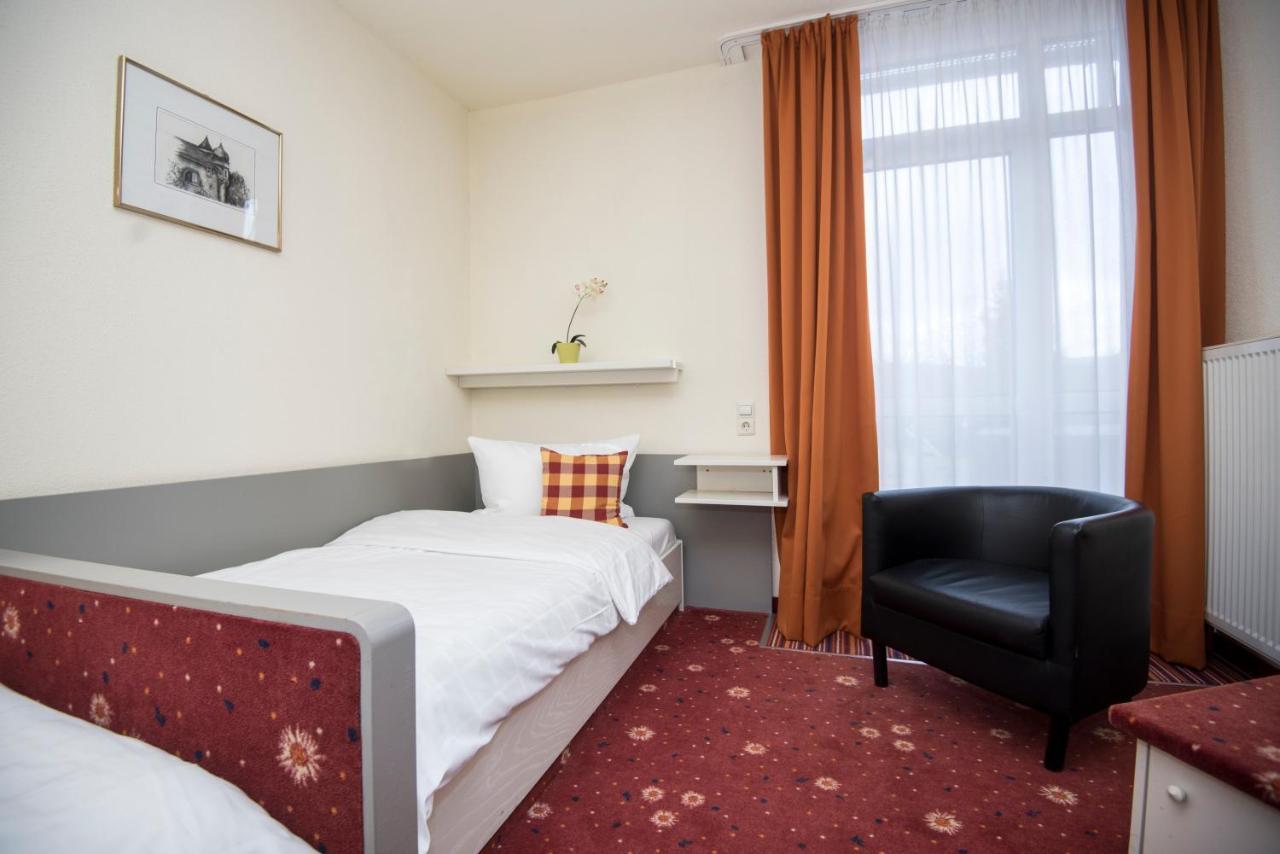 Hotel Akzent Restaurant Höhenblick 3*